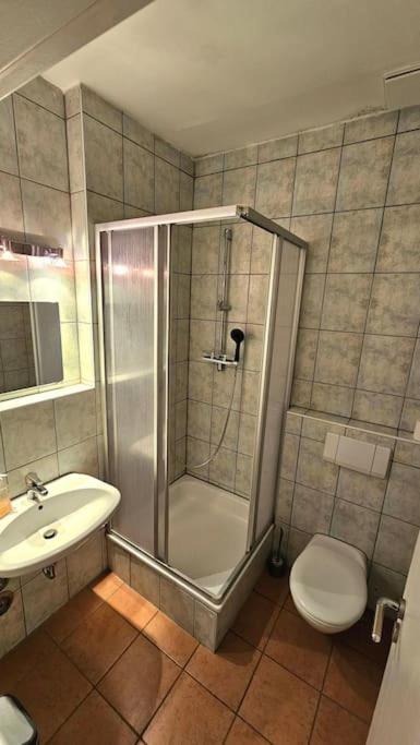 Apartment Number 3 Oberschleissheim Ngoại thất bức ảnh